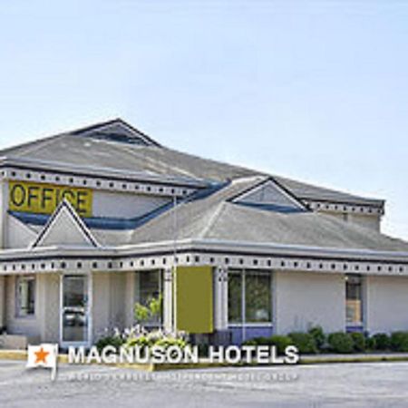 Town And Country Inn Suites Spindale Ngoại thất bức ảnh