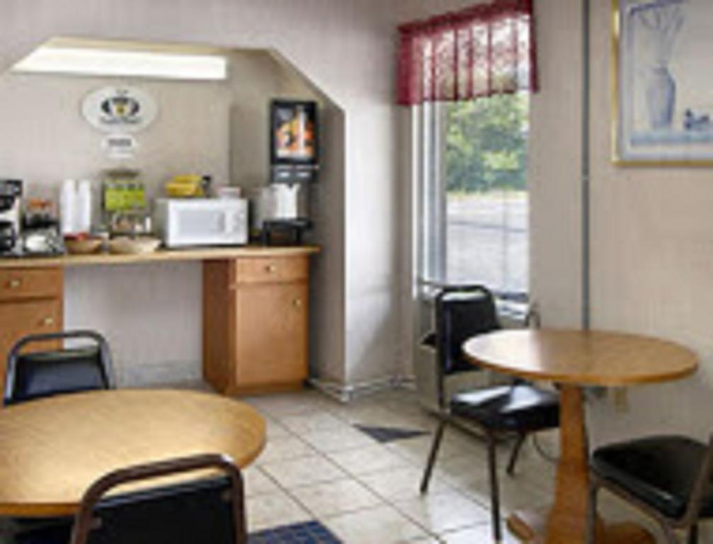 Town And Country Inn Suites Spindale Ngoại thất bức ảnh
